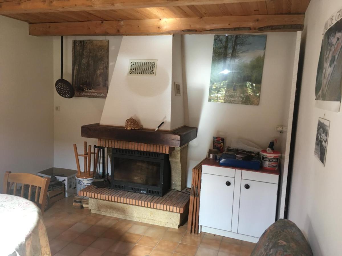 Jolie Petite Maison Dans Hameau En Pleine Nature Taussac-la-Billiere Eksteriør billede